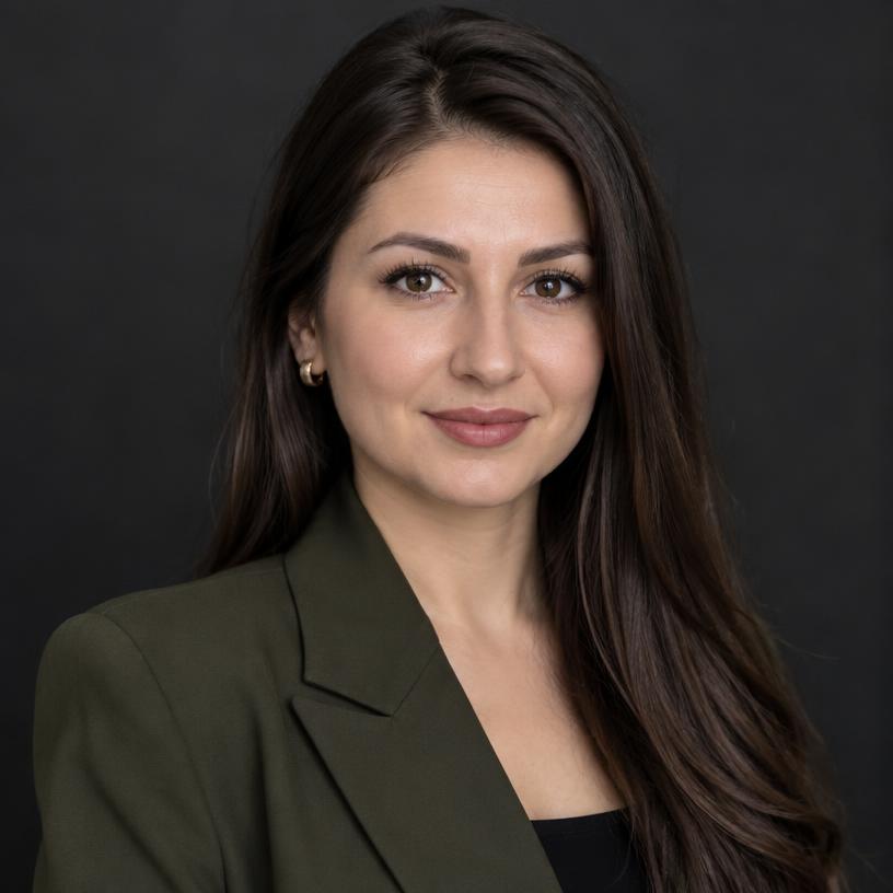 Ioana Marinescu, autor